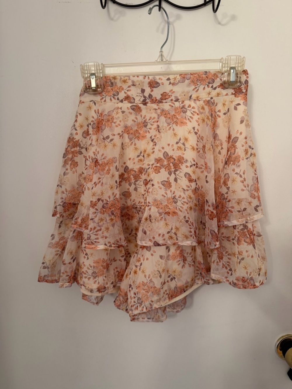 Tiered Floral Chiffon Skort in Cream and Brown